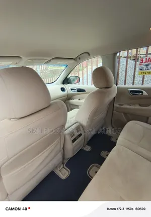 Nissan Pathfinder SV 4dr SUV 4WD (3.5L 6cyl CVT) 2015 Red