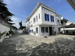 4bdrm Duplex in Maitama for sale