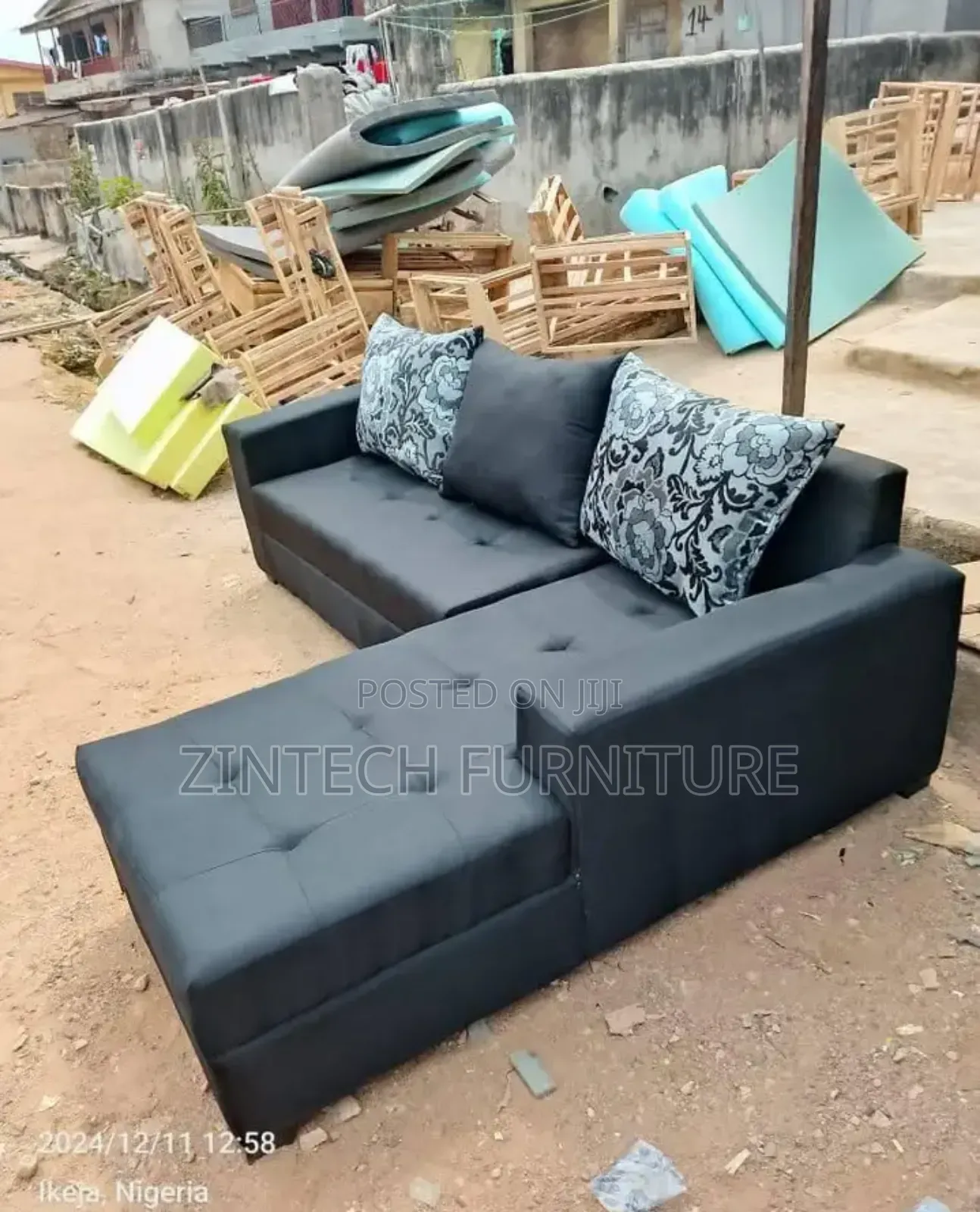 High Quality Black Fabric L-Shape Sofas