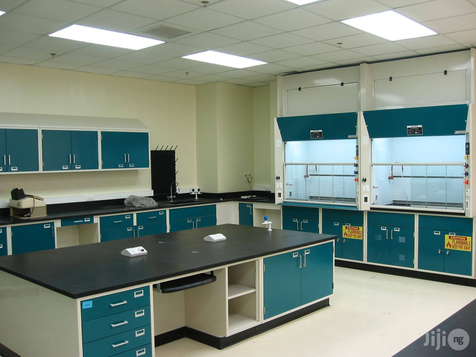 Labouratory Epoxy / Phenolic Countertops & Cabinets