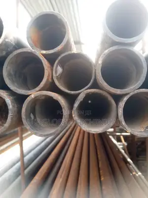 Hand Rail Pipe 1 1/2 Inches 5.8 Length