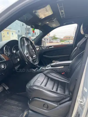 Mercedes-Benz M Class ML 63 AMG 2012 Silver