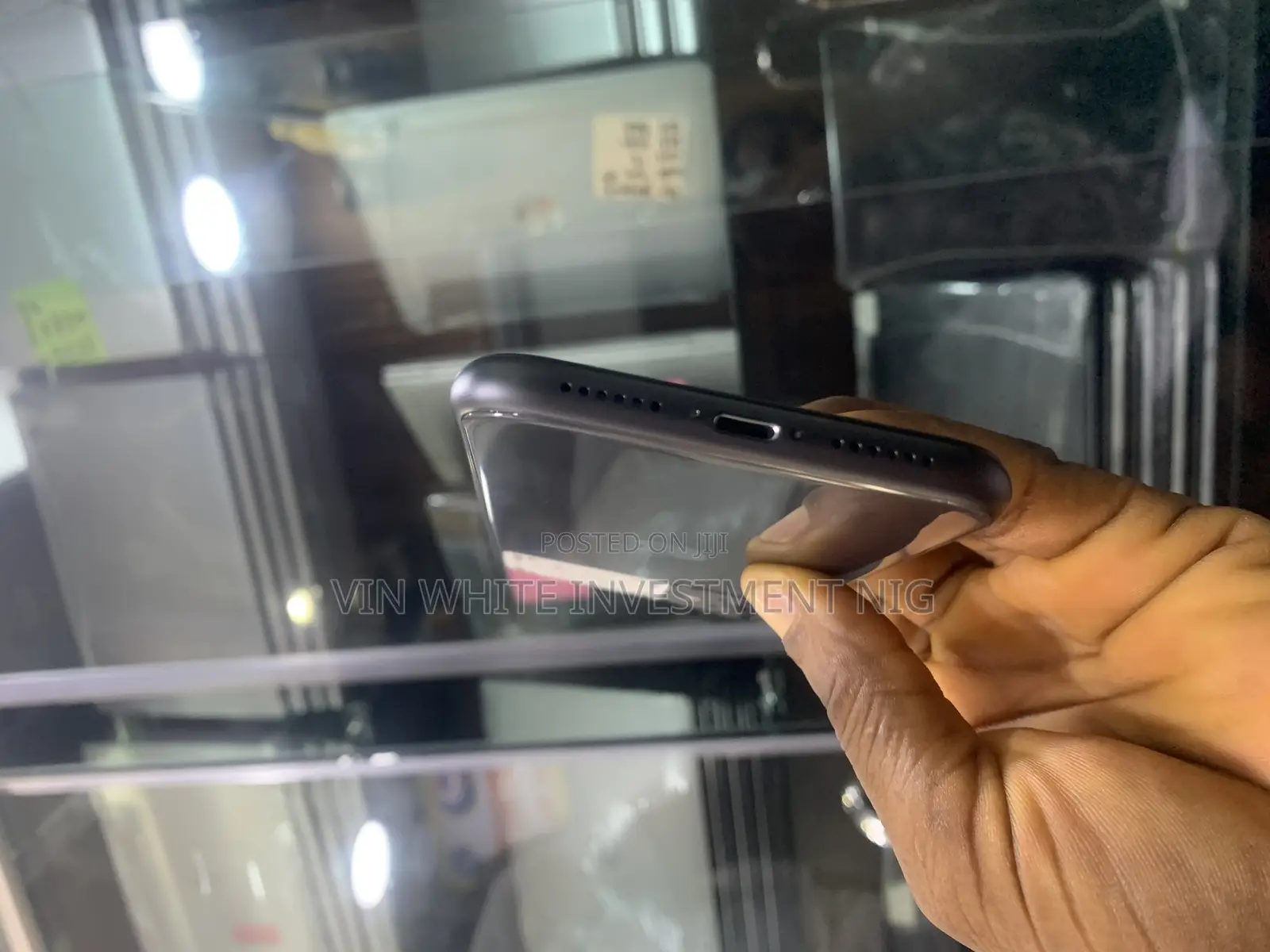 Apple iPhone 11 64 GB Black