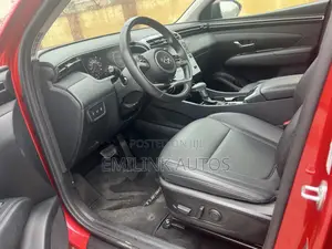 Hyundai Tucson XRT 2023 Red
