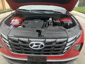 Hyundai Tucson XRT 2023 Red