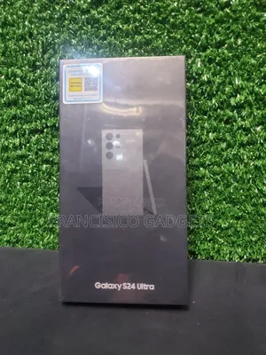 New Samsung Galaxy S24 Ultra 256 GB Yellow