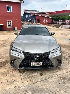 Lexus GS F 2017 Green