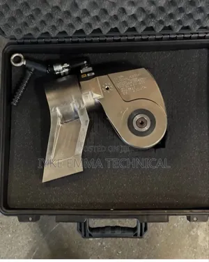 Enerpac S25000px Hydraulic Torque Wrench 2 1/2" Square Drive