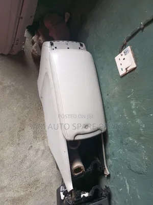 Toyota Venza 2013 Model Center Armrest Center Armrest