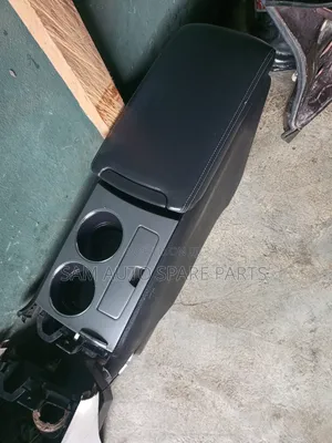 Toyota Venza 2013 Model Center Armrest Complete One