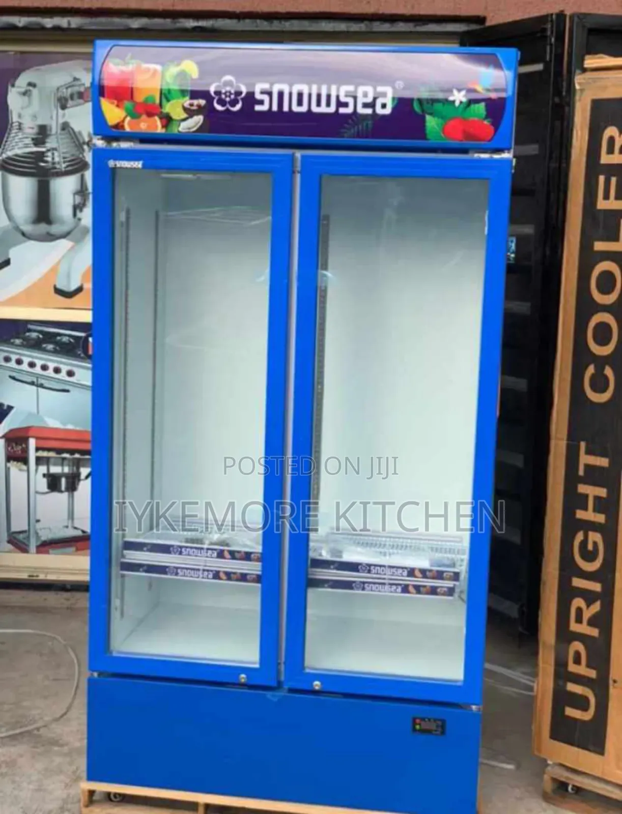 Snowsea Double Door Beverage Display Chiller