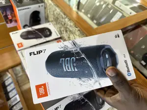 JBL Flip 7