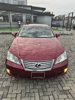 Lexus ES 350 2011 Red