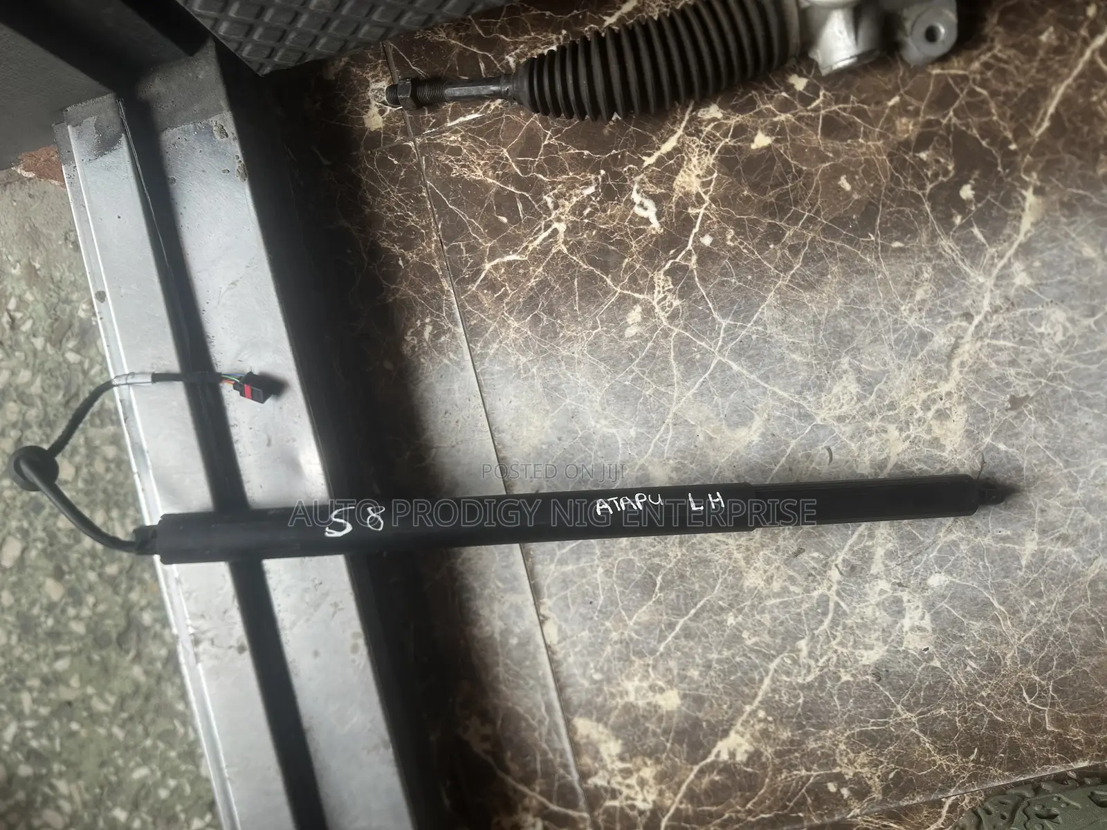 Booth Lift/ Shock Palisade for sale - Auto Prodigy Nig Enterprise Price ...