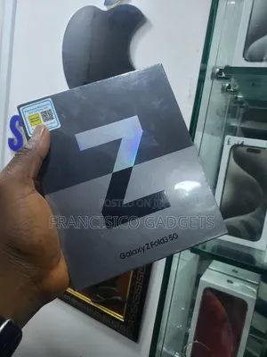 New Samsung Galaxy Z Fold 3 256 GB Silver