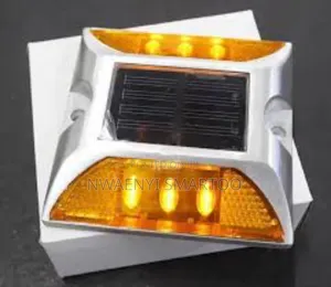 Photo - Solar Safety Road Cat Eye