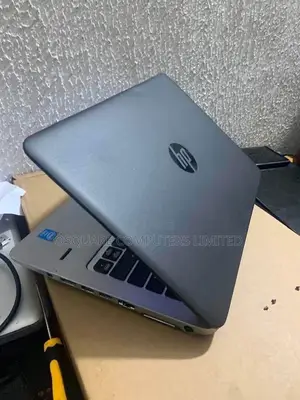 Laptop HP EliteBook 820 G2 8GB Intel Core I5 HDD 500GB