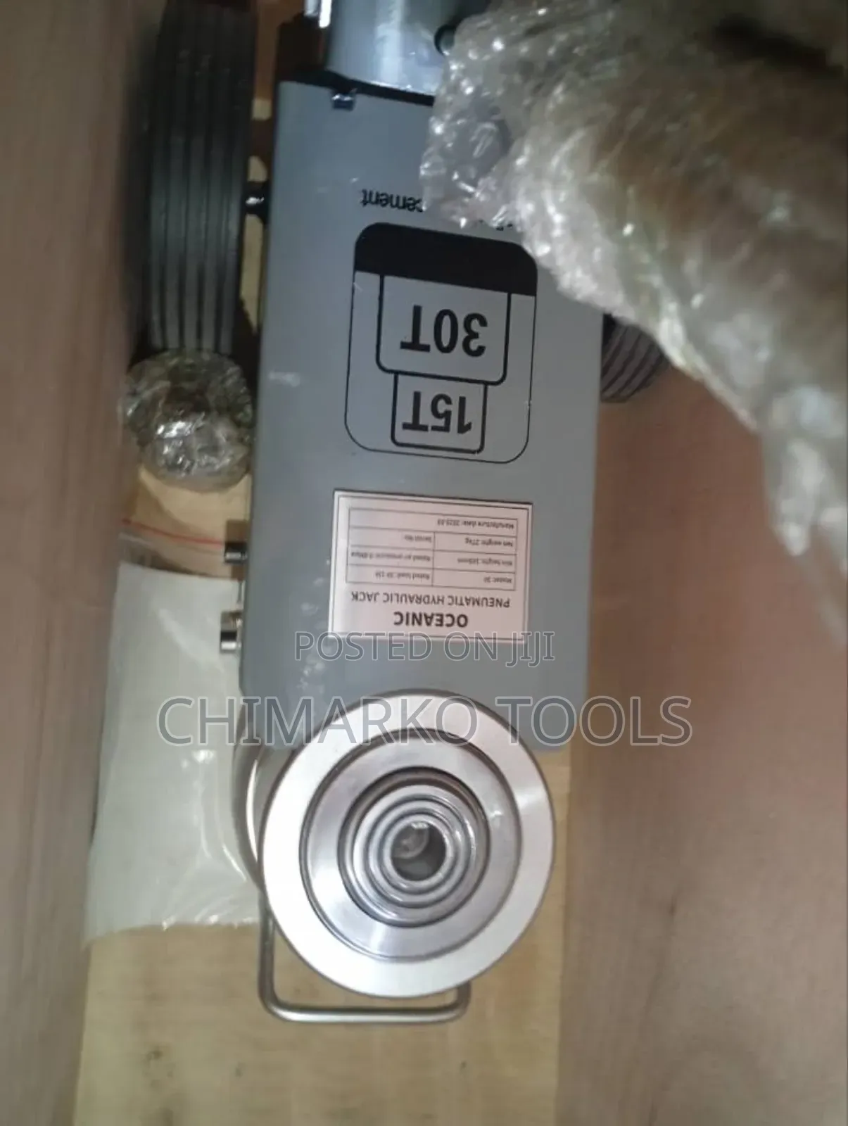 Pneumatic Floor Jack 30tons