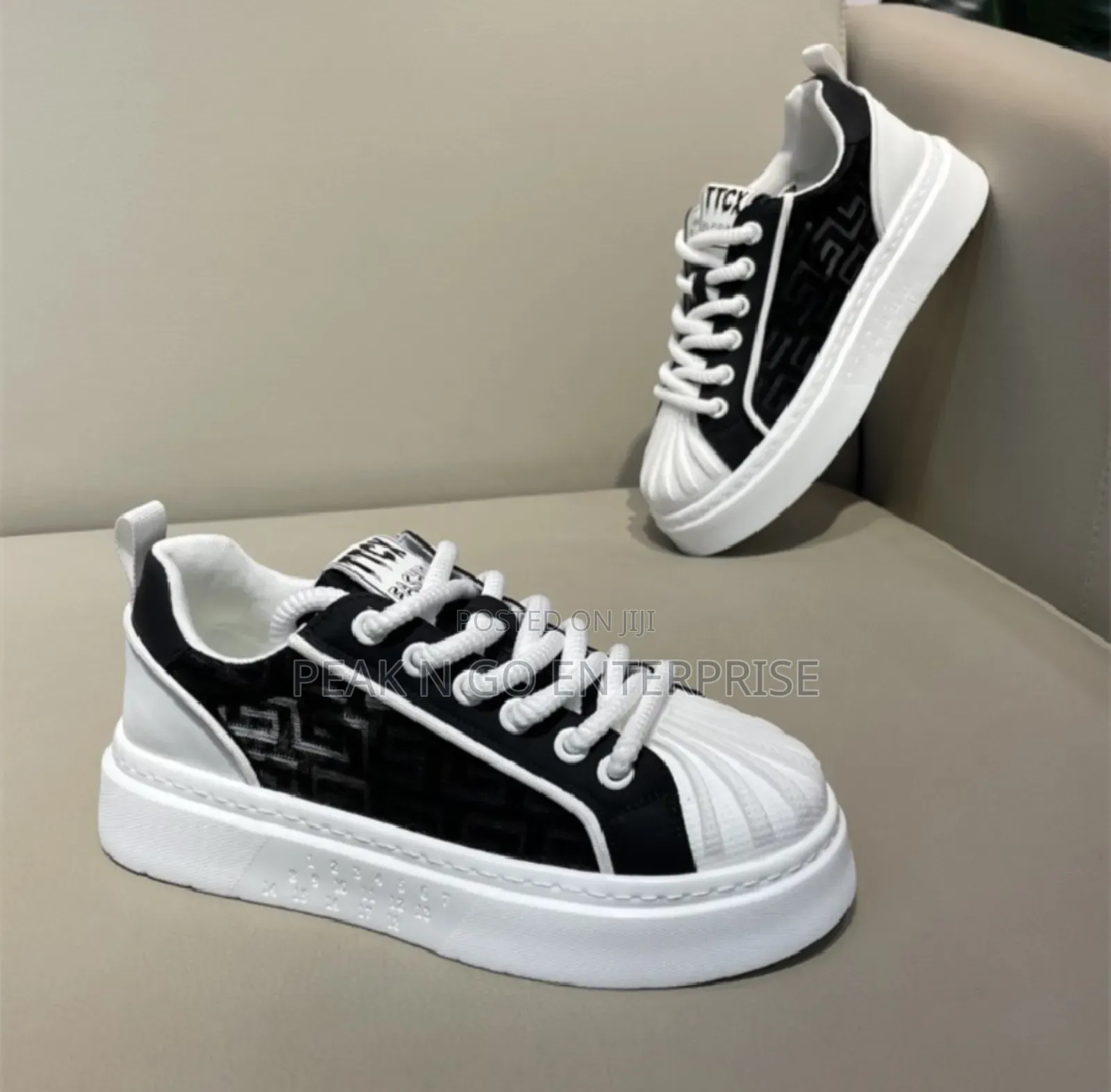 Fresh Sneakers Comfortable Cool