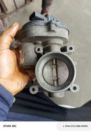 Injector Mouth for Ford Focus/Fusion 2.3l 2008 4 Plug