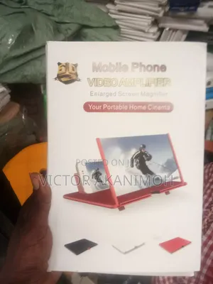 Photo - Mobile Phone Screen Amplifier