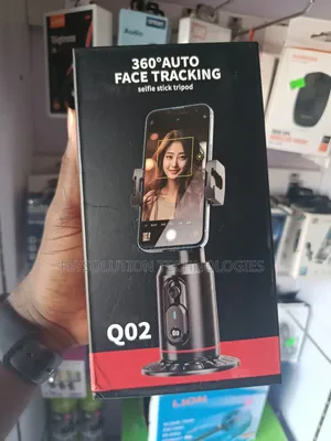 Q02 360 Auto Face Tracking Phone Holder/Selfie Stick