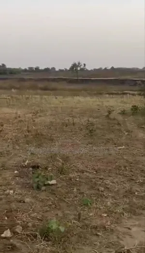 Land for Sale - Kyami Fcda : 9. 6 Hectares