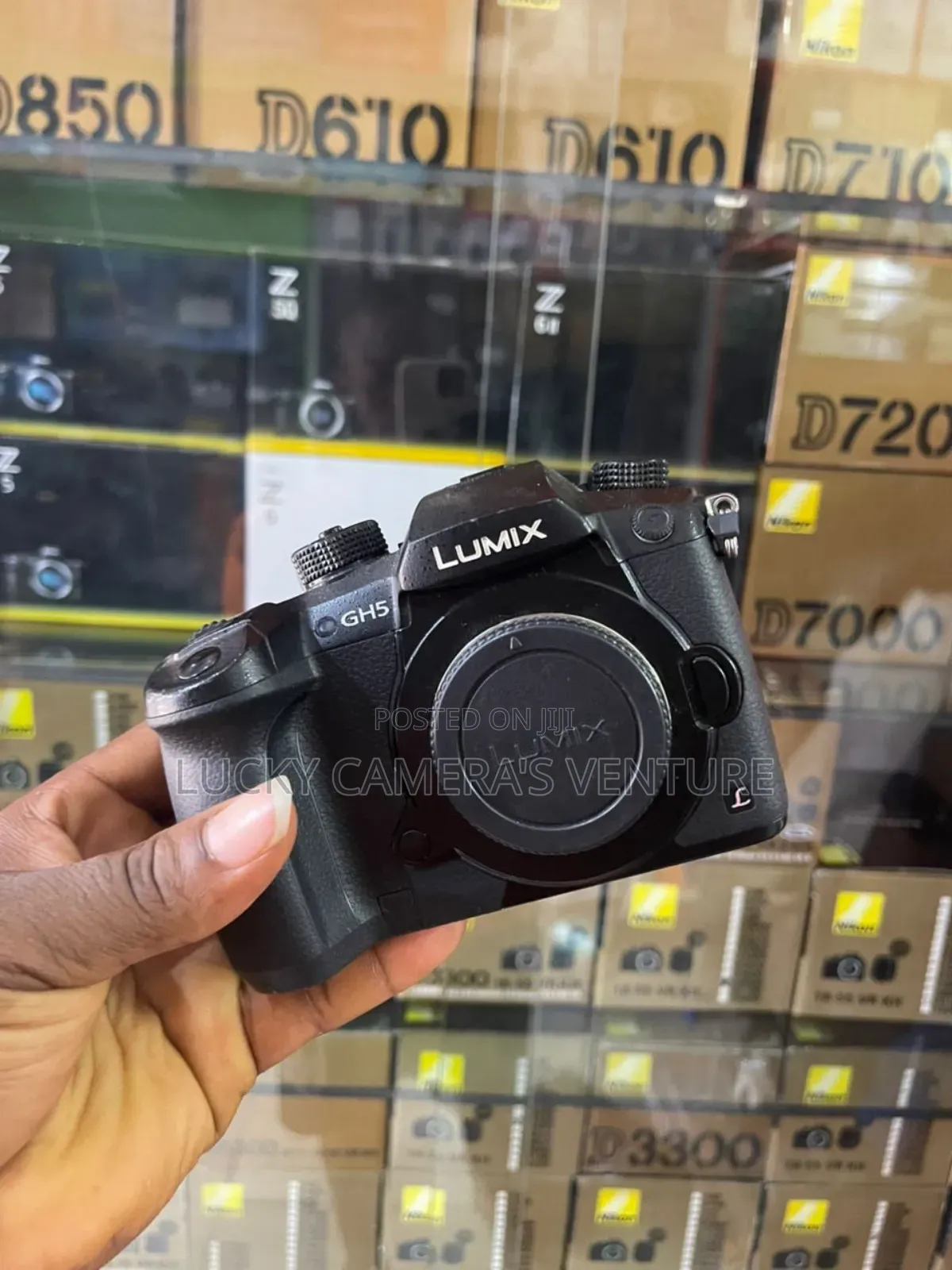 Lumix Gh5 With Lens 14-42mm Lens