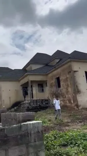 Photo - 4bdrm Penthouse in Tpumpy Estate, Lugbe, FHA for sale