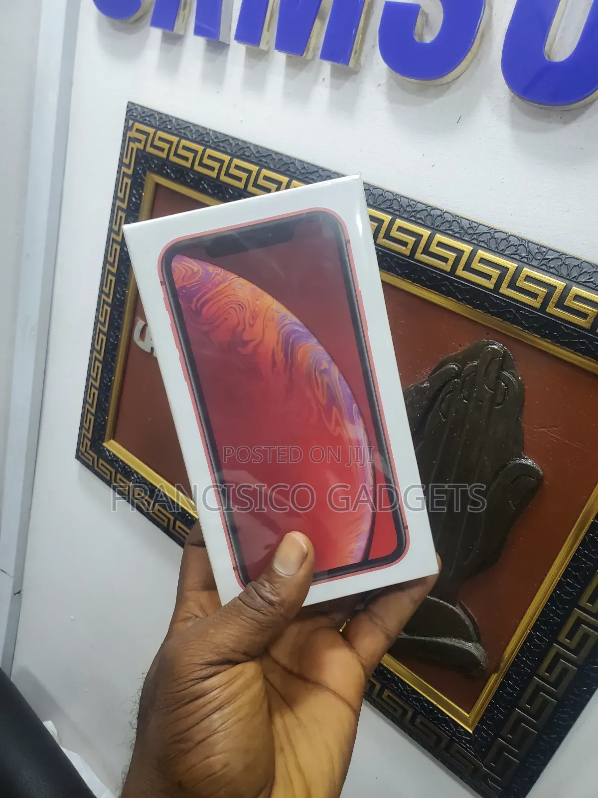 New Apple iPhone XR 64 GB Red