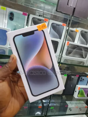New Apple iPhone 14 256 GB Silver