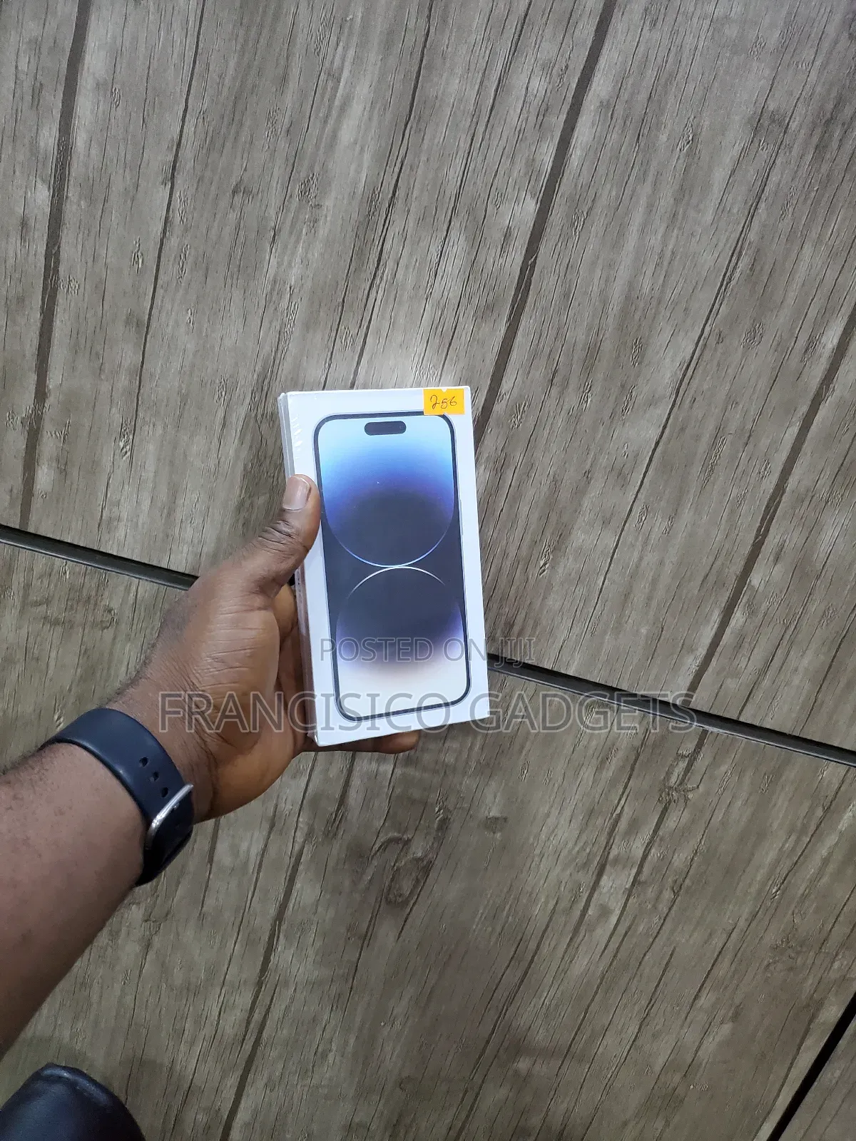 New Apple iPhone 14 Pro 256 GB Silver