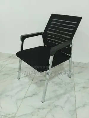 4 Legs Visitors Chair