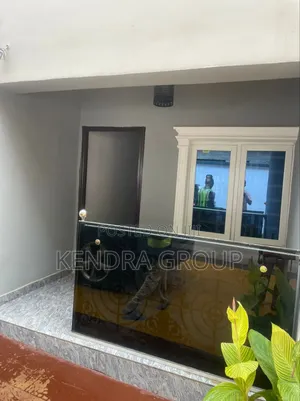 Furnished 3bdrm Block of Flats in Valley View, Ebute for rent