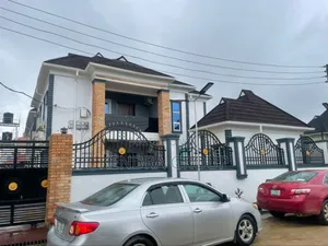 Furnished 3bdrm Block of Flats in Valley View, Ebute for rent