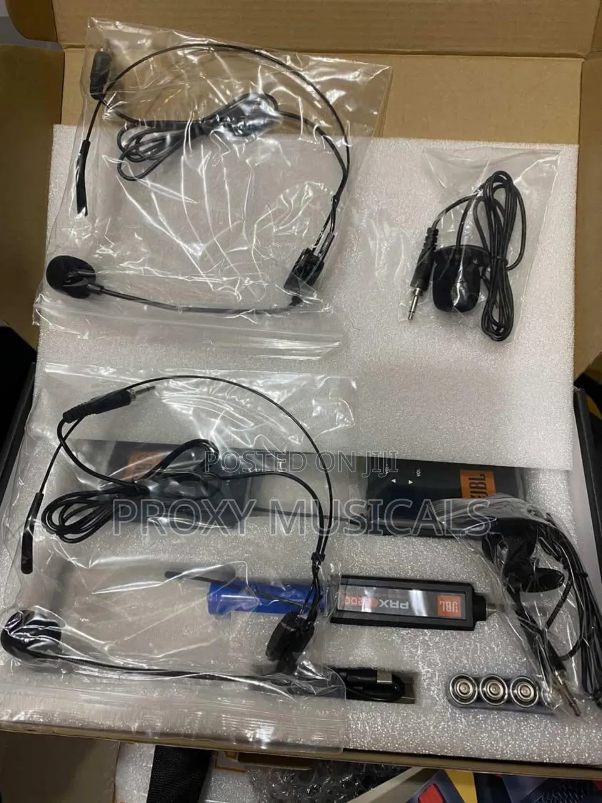 Overhead and Lapel Mic JBL