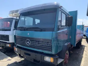 Foriegn Used Mercedes Benz 1117 Truck 2004 Blue For Sale