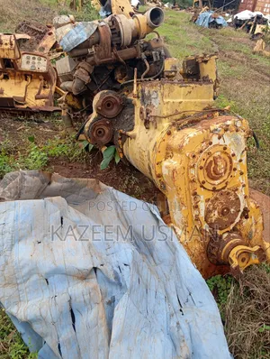 Caterpillar V8 Engine
