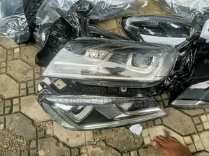 Head Lamp Toureg 2016