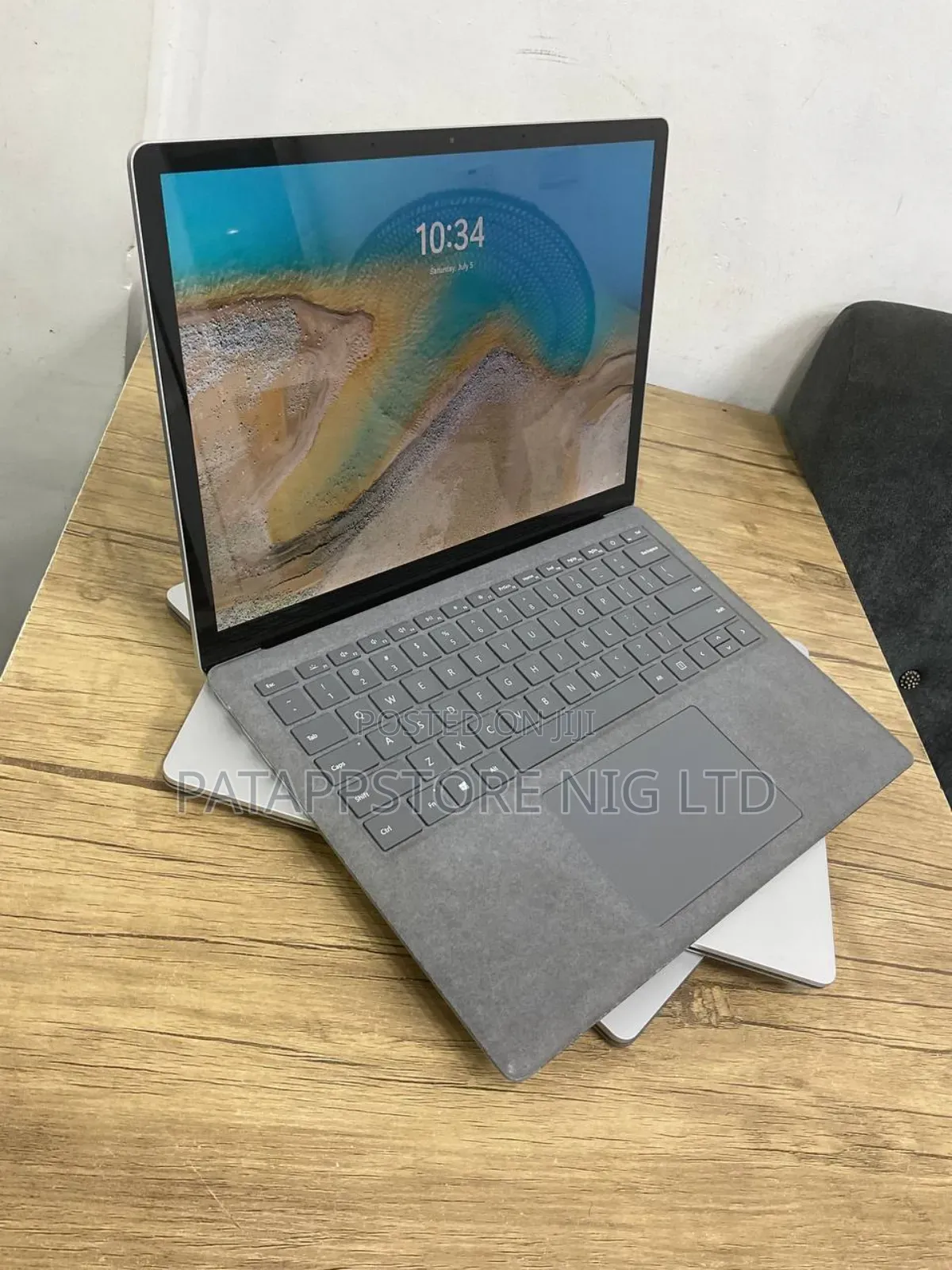 Laptop Microsoft Surface Laptop 4 8GB AMD Ryzen 5 SSD 256GB