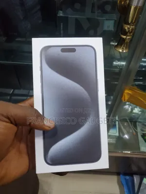 New Apple iPhone 15 Pro Max 512 GB Gold