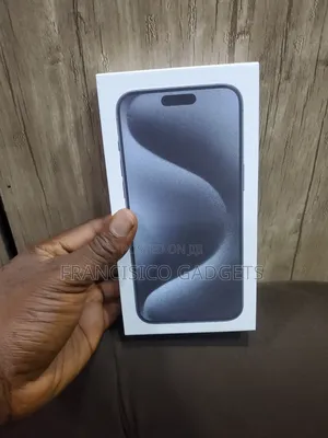 New Apple iPhone 15 Pro Max 512 GB Gold