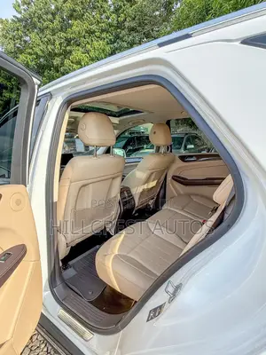 Mercedes-Benz GLE-Class 2017 White