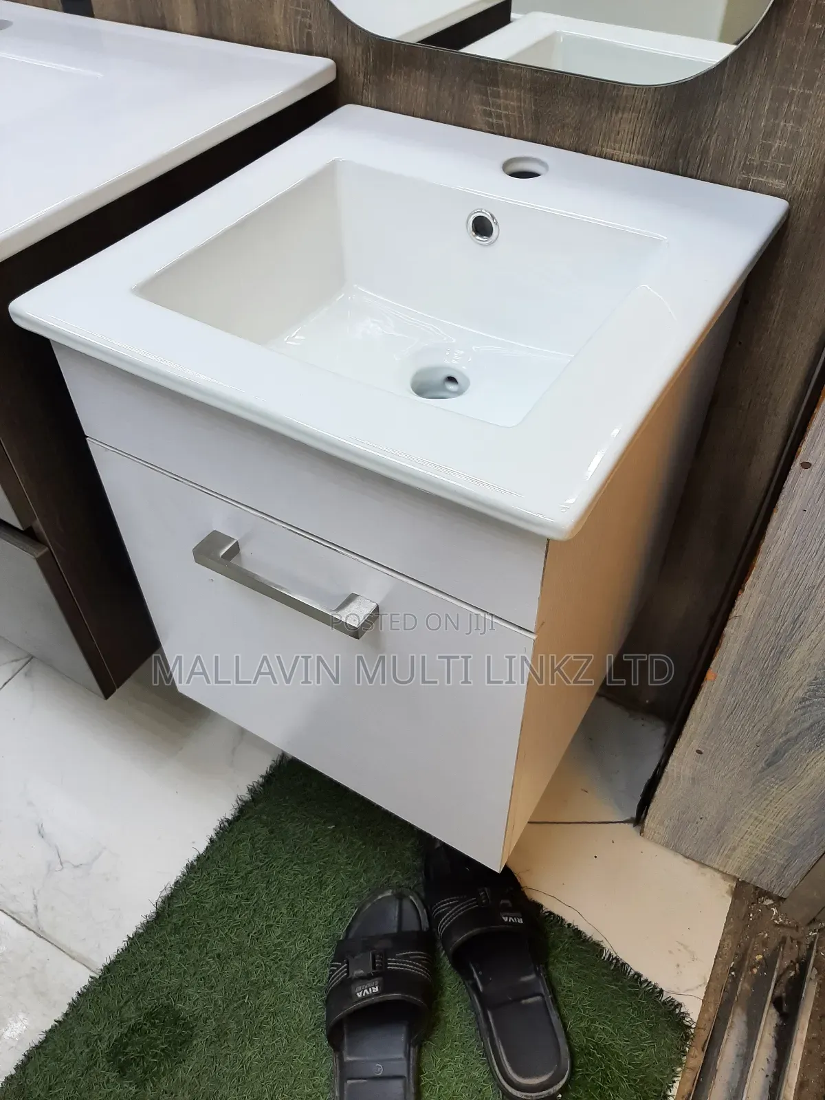 Bathroom Cabinets Basin