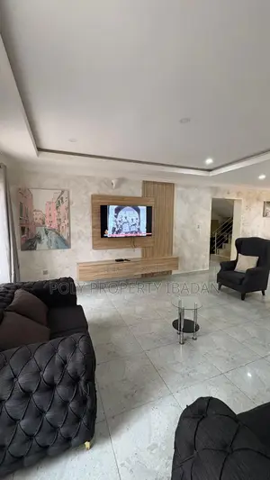 4 Bedroom Duplex Shortlet Agodi Gra