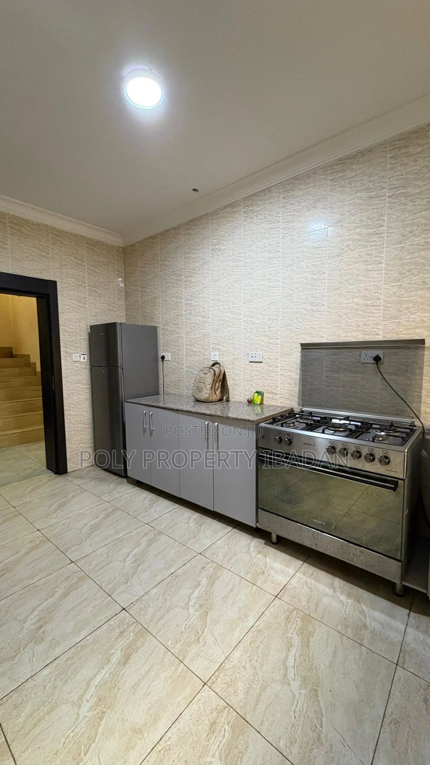 4 Bedroom Duplex Shortlet Agodi Gra