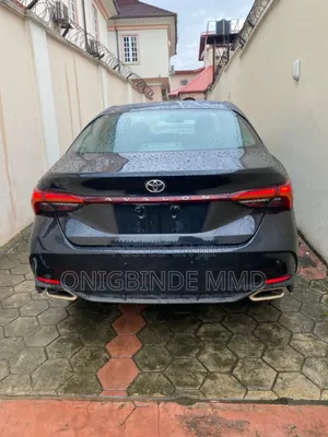 Toyota Avalon XLE 2021 Black