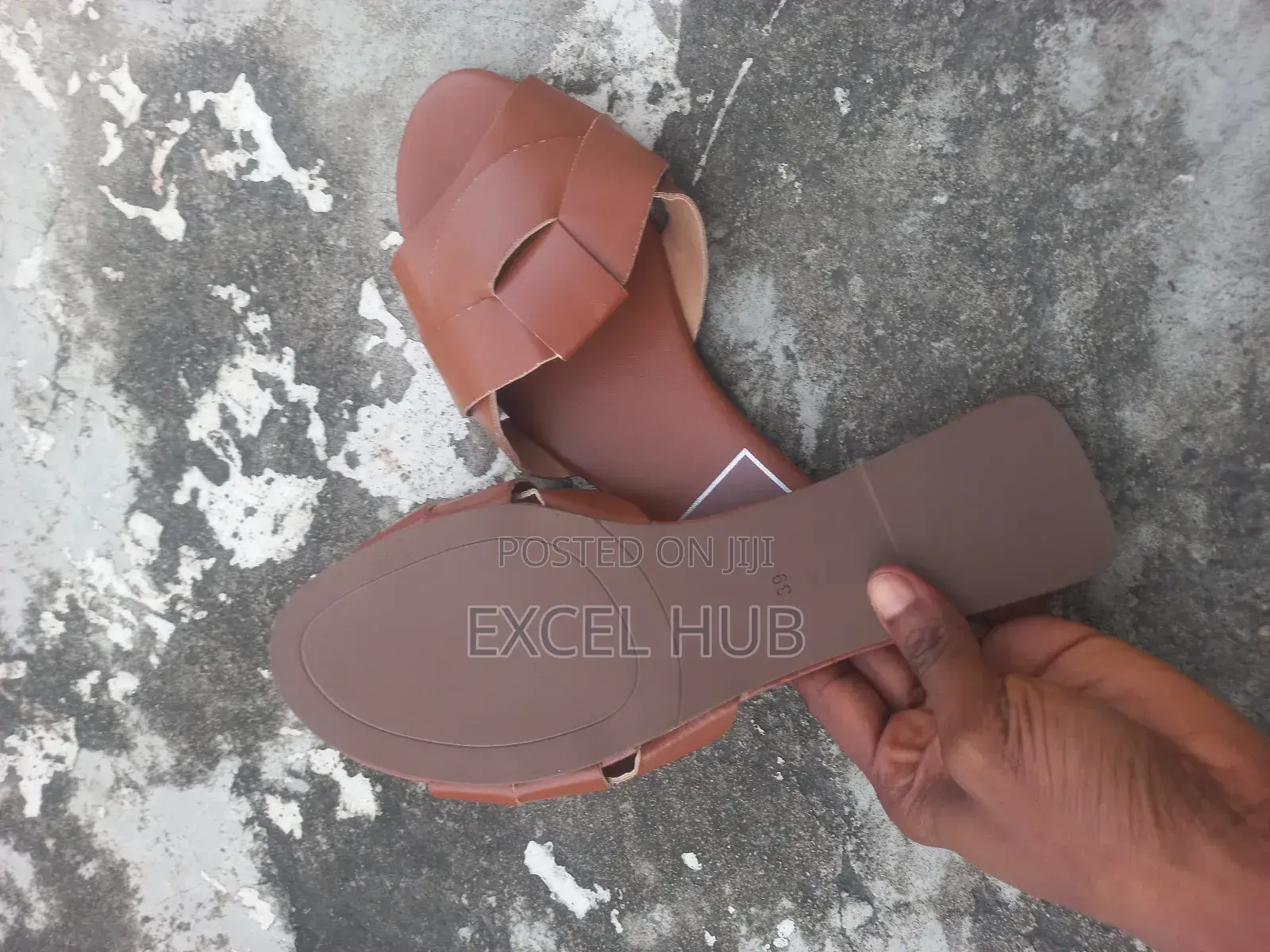 New Piece Chic Slippers