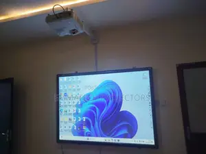 Projectors For Interactive Board  For Classroom