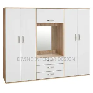 Photo - Master Bedroom Wardrobe Cider and White